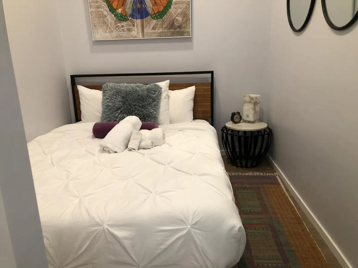 펜션 Unique Nashville Condo With Pool, Patio, Parking